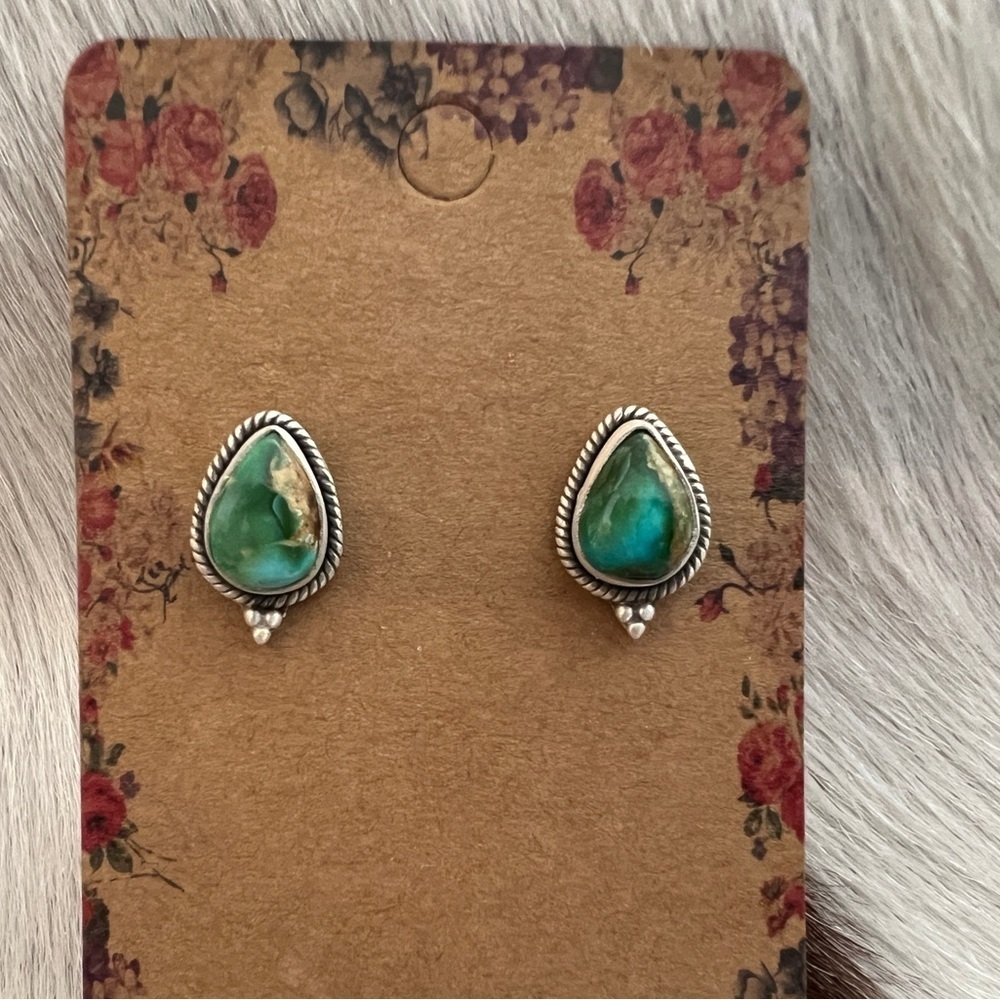❤️ Sonoran Gold Turquoise Navajo Style Brushed 925 Stud Earrings UNIQUE MATRIX - Picture 7 of 12